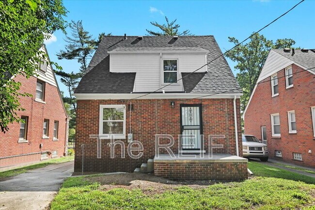 Photo - 17421 Quincy St