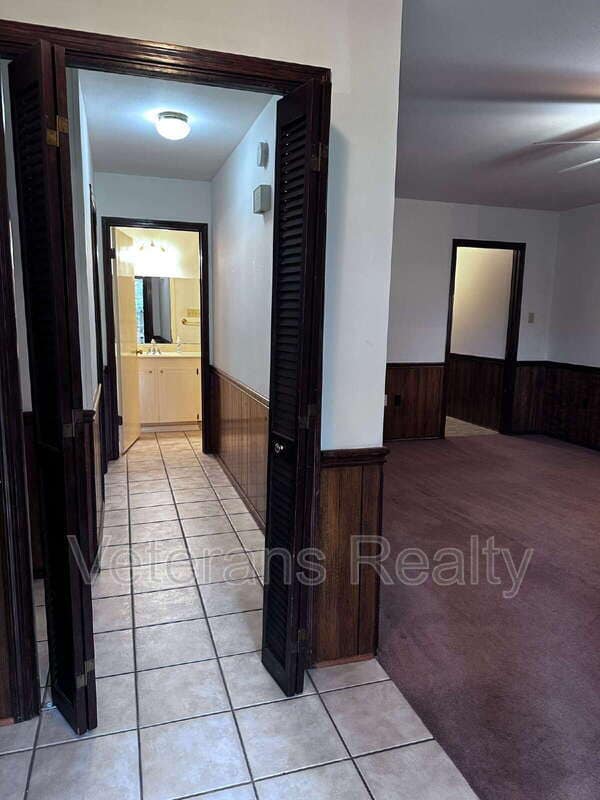 Building Photo - 5040 Beatline Rd Rental