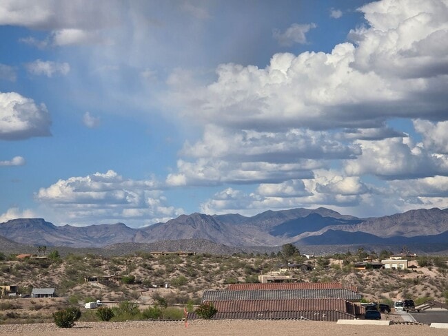 Photo - 3 Bedroom 2 Bathroom WICKENBURG COUNTRY CL... House