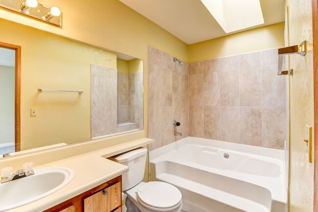 Photo - 2980 Juniper Hills Blvd