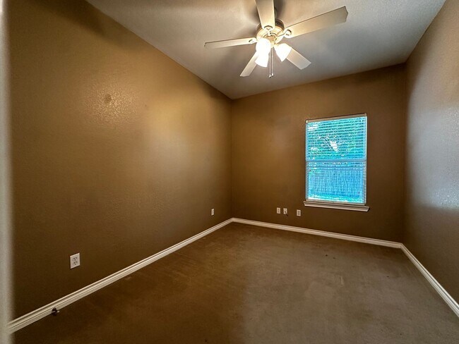 Photo - 2016 S 8th St Unit B