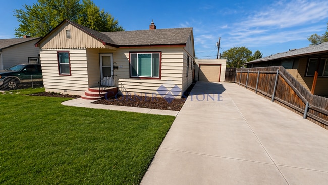 Photo - MOVE IN TODAY FOR MAY RENT FREE!