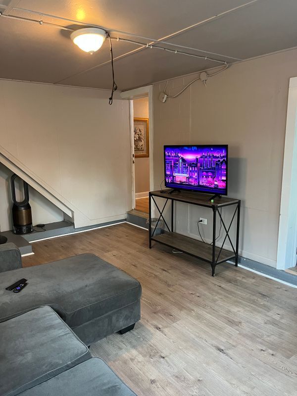 Photo - 2052 Navaho Ave