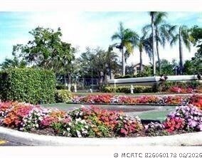 9933 Westview Dr Unit 423