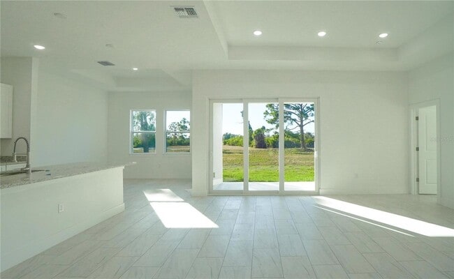 Photo - 52 Brig Cir E