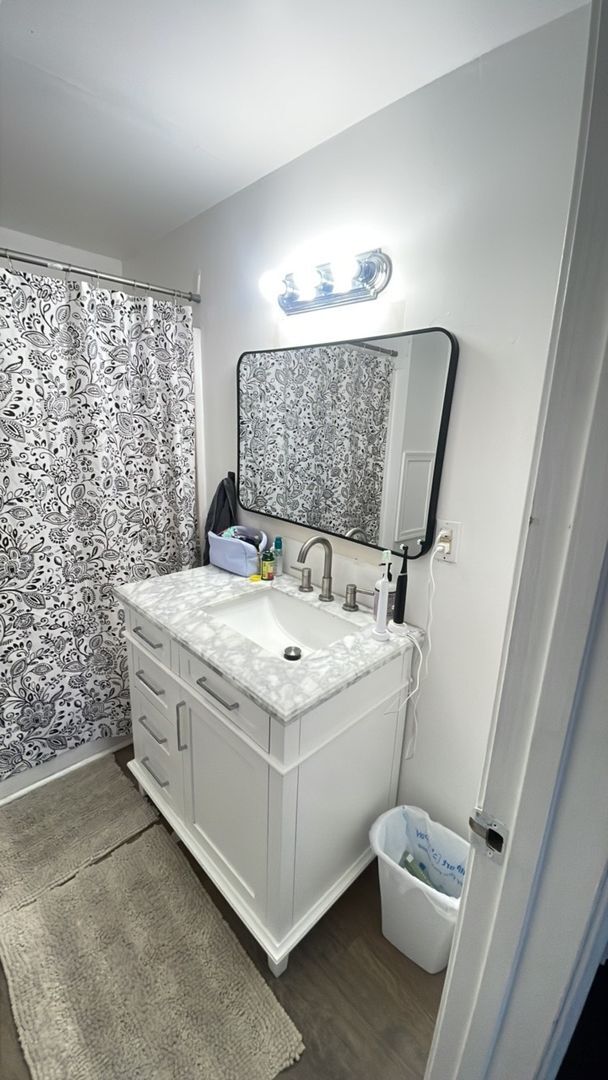 Photo - Forest1464 Unit Apt B