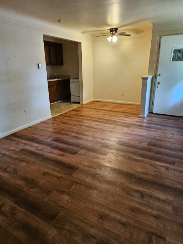 Photo - 2628 Galpin Ave