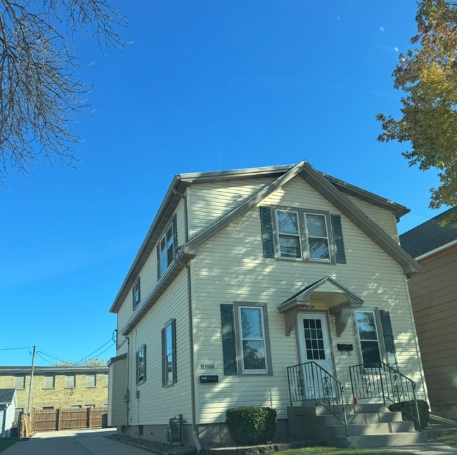 Photo - 2105A N 13th St