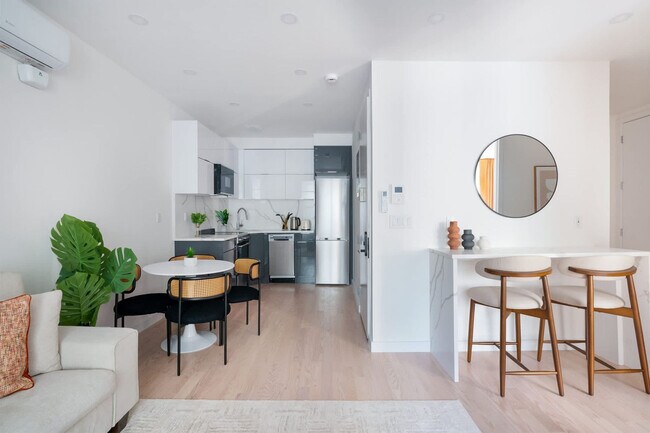 347 E 78th St Unit SI ID1530420P