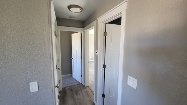 Photo - 3330 Foxridge Dr House