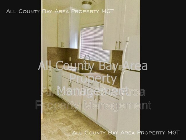 Photo - 800 Richmond St