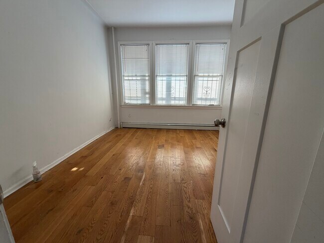 Photo - 6 Vreeland Ter Unidad 1