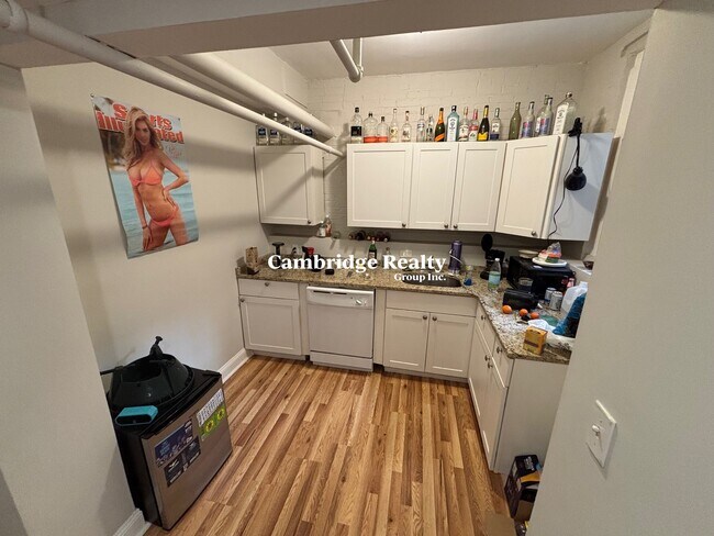 Photo - 1193 Commonwealth Ave Unidad 2T