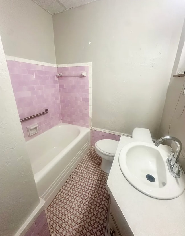 Photo - 1309 Wood St Unit 2