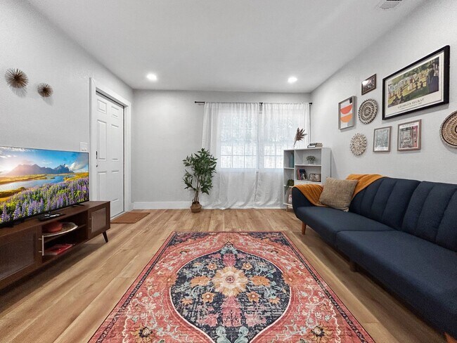 Photo - 6602 S Faul St Unit B