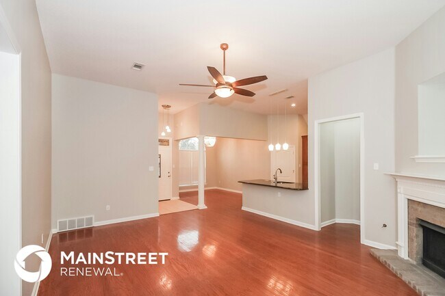 Photo - 372 Fleets Hill Dr