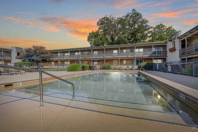 Photo - Courtyard on Main