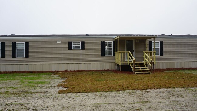 3 Bedroom mobile home in the County - 3 Bedroom mobile home in the County