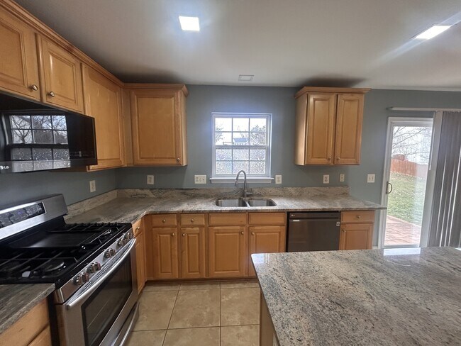 Photo - 6 Mintwood Dr