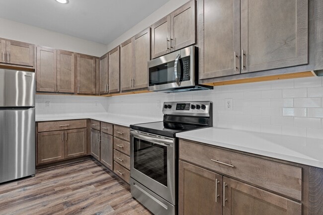 Harlan (2 Bed, 2 Bath)