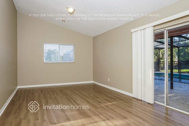 Photo - 7115 Queen Palm Cir