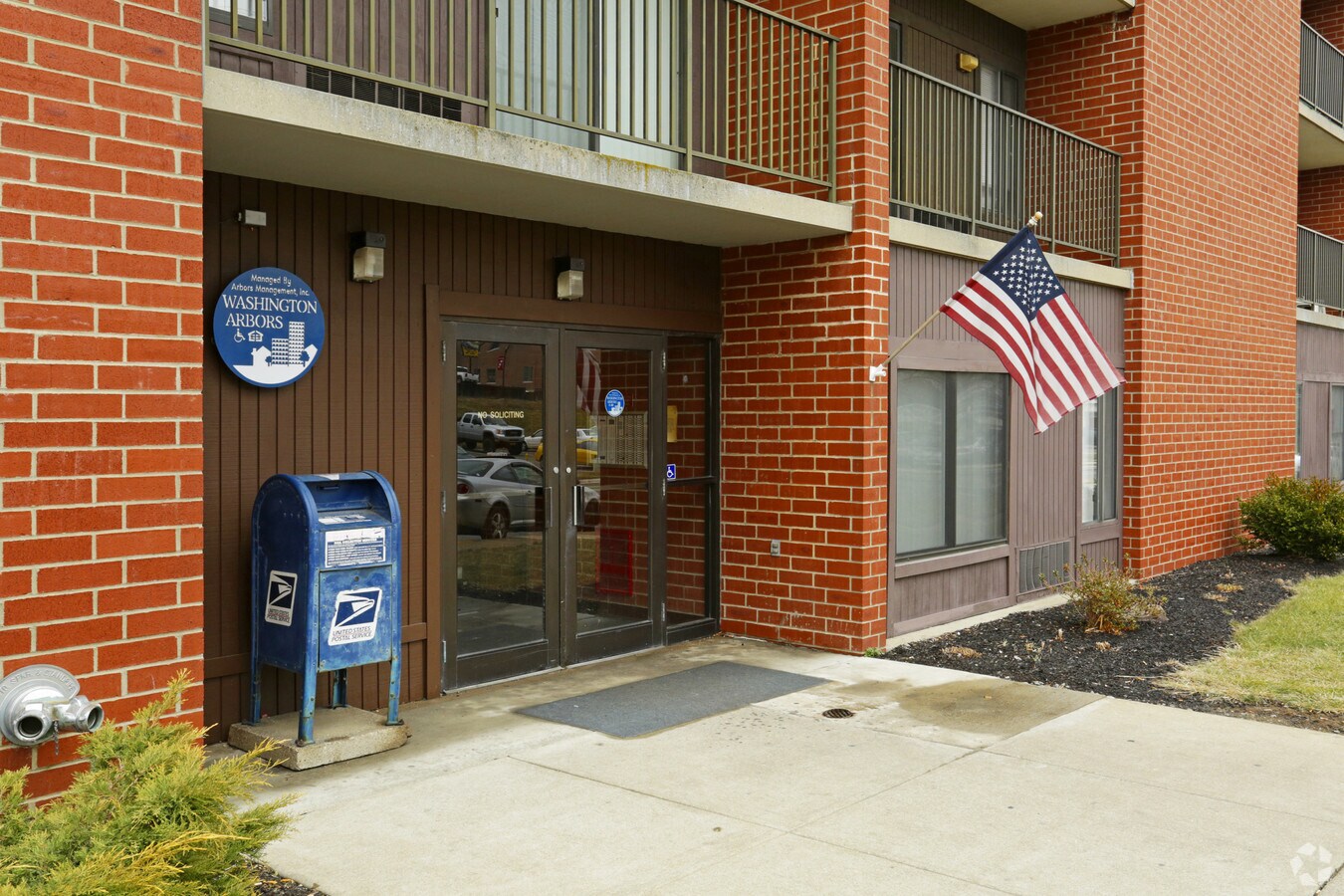 Photo - Washington Arbors