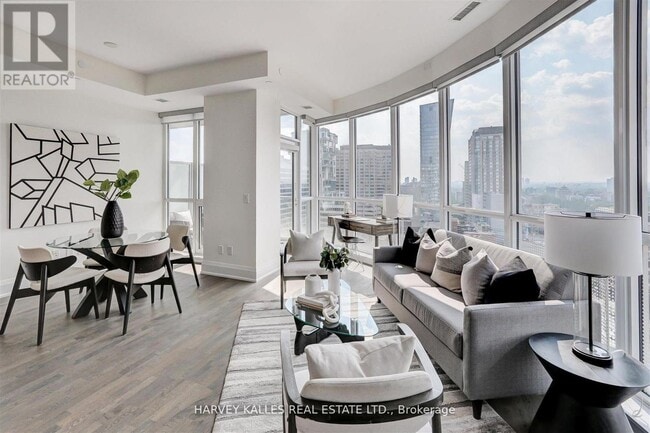 Photo - 88 Cumberland St Unité 1804