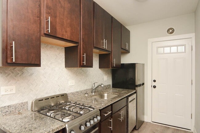 Photo - 714 W Brompton Ave Unidad 73