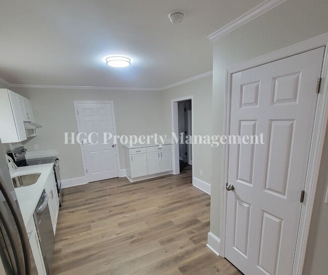 Photo - 502 Wooten St
