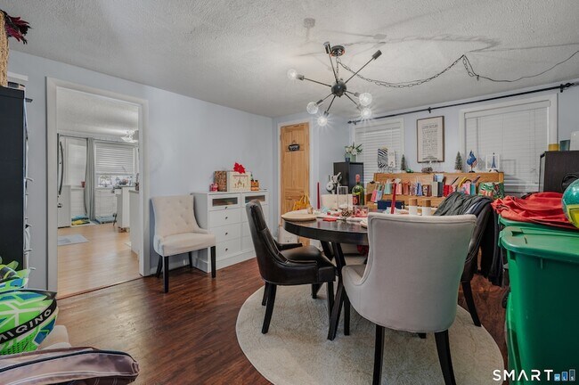 Photo - 349 Naubuc Ave