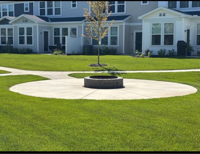 Photo - 1783 Hauer Trail