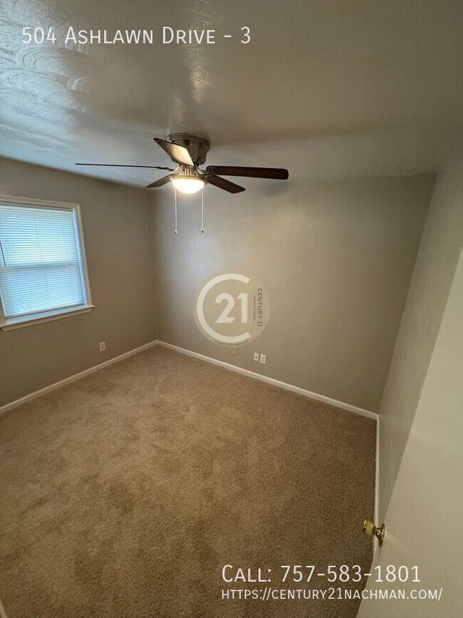 Photo - 504 Ashlawn Dr Unidad 3