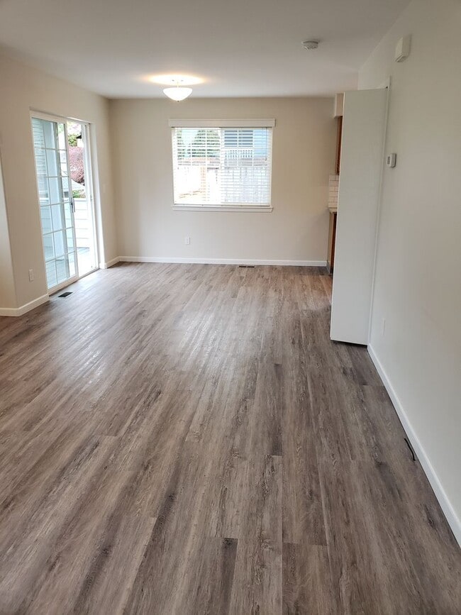 Photo - Beautifully Finished Home In A Great Location!
