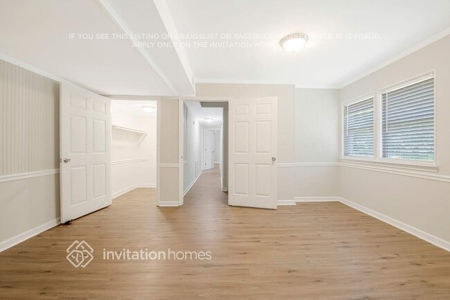 Photo - 2811 Wyeth Ave