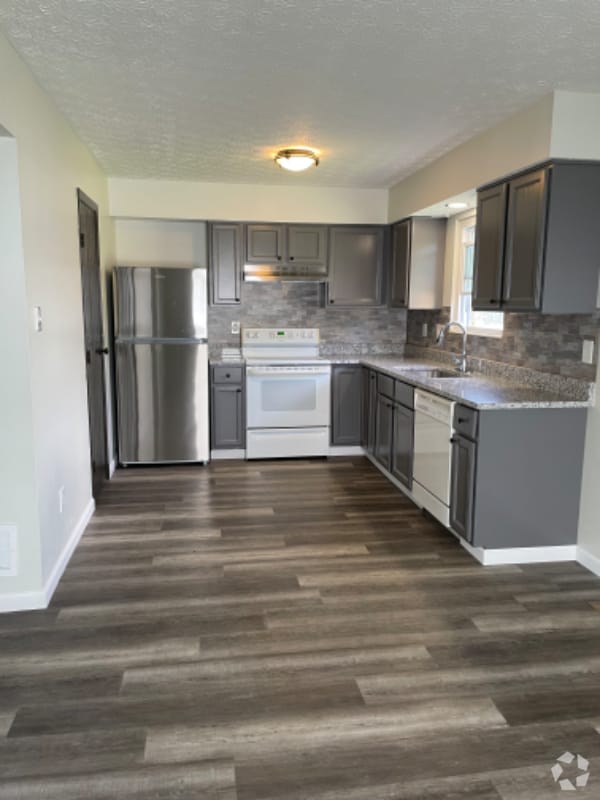 Building Photo - 3824 Longton Dr Rental