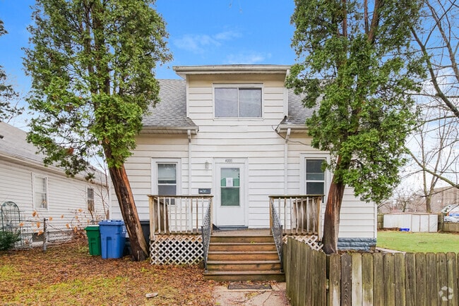 Building Photo - 4001 36th Ave S Rental