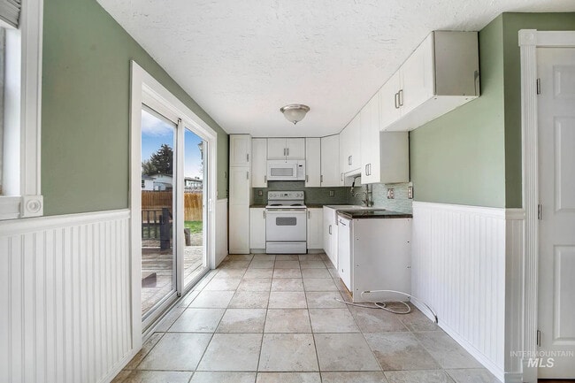 Photo - 1559 Aspen St Unit B1