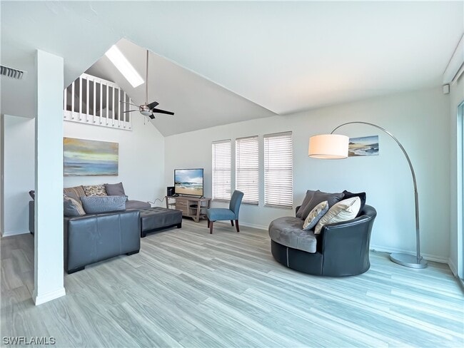 Photo - 27340 Hickory Blvd