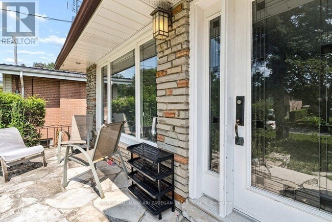 Photo - 231 Goulding Ave