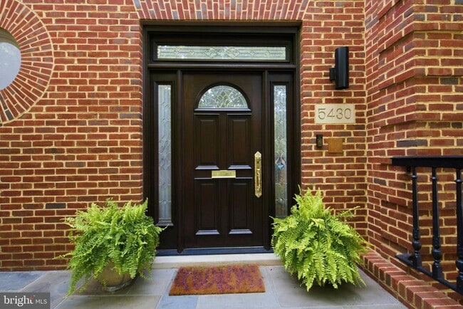 Photo - 5430 Chevy Chase Pkwy NW