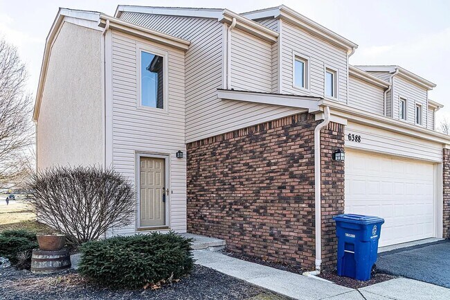 Photo - 6388 Dummerston Ct