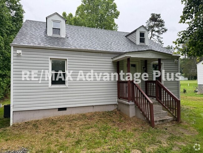Building Photo - Remodeled 4-Bedroom in Burkeville! Rental