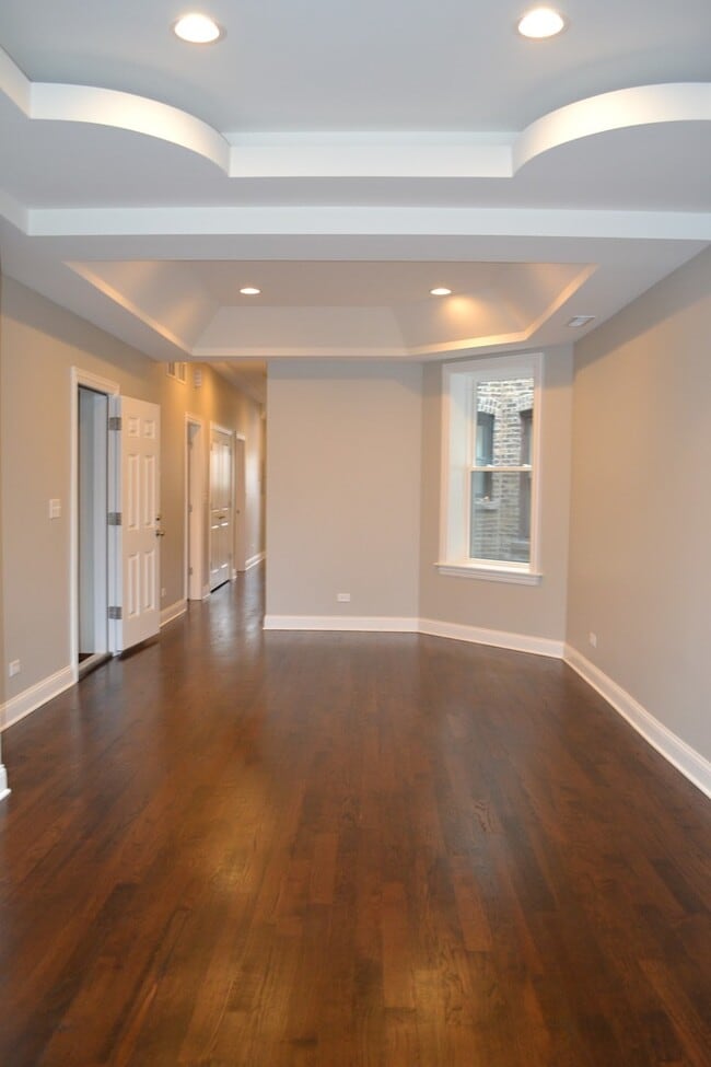 Photo - 3233 W Fullerton Ave Unit 2F