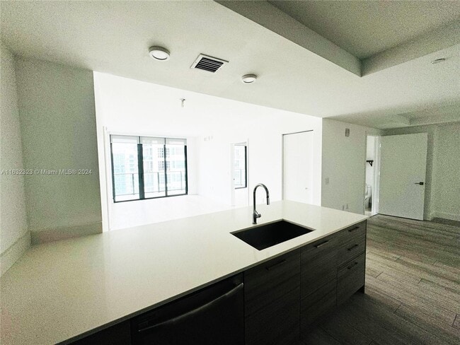 Photo - 121 NE 34th St Unit 2302