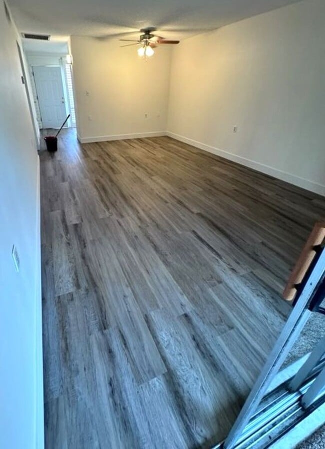 Photo - Condo in Youngtown! Unit 5