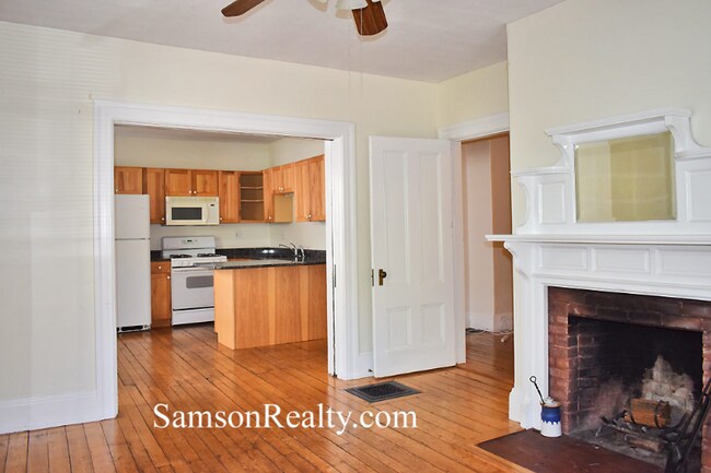 Photo - 111 Bowen St Unit 1