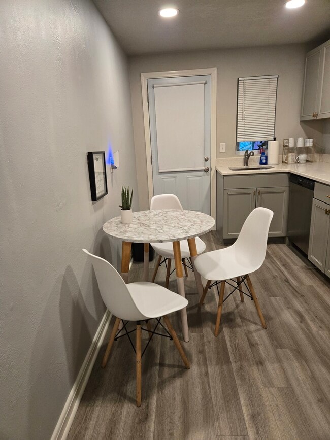 Photo - 3520 Post St Unit 3