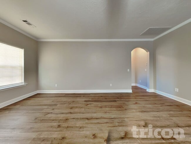 Photo - 7022 Kingburgh Ln