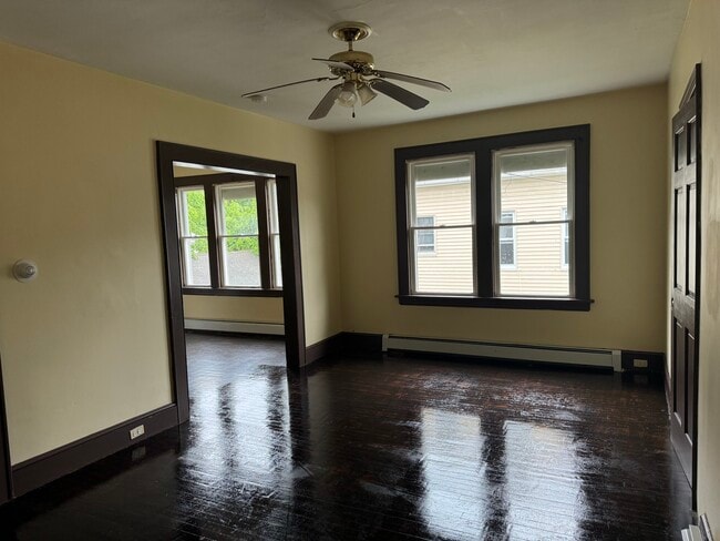 Sala de estar - 2436 E Main St Unidad 2436 E Main Street