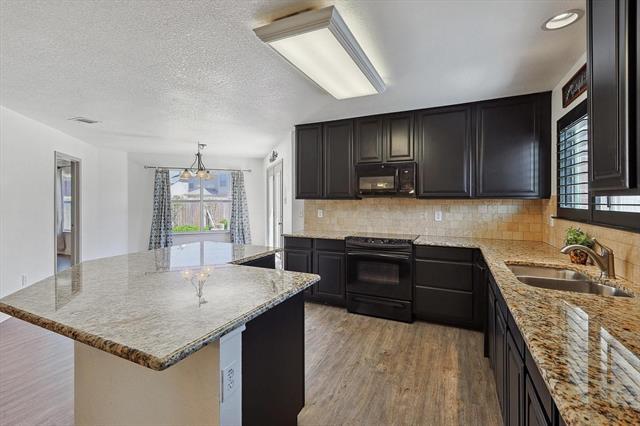 Photo - 10740 Irish Glen Trail